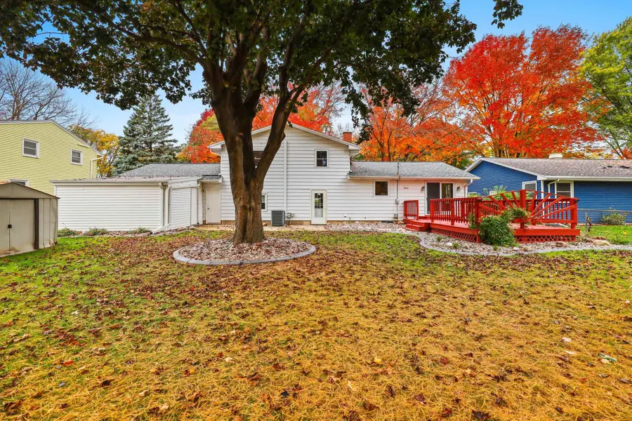 1216 Royal Boulevard, Green Bay, WI 54303-4239 - #2