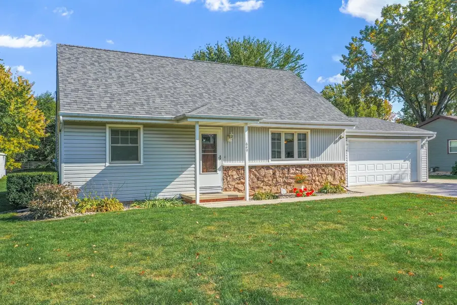 649 Wanda Avenue, Neenah, WI 54956-1618 - #3
