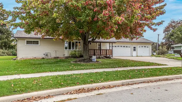 904 Newton Avenue, WAUPUN, WI 53963