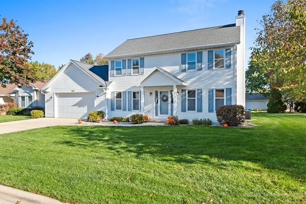 1957 Pike Lane, De Pere, WI 54115-3746 - #1