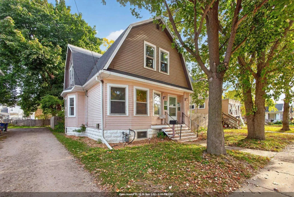 948 Howard Street, Green Bay, WI 54303 - #1