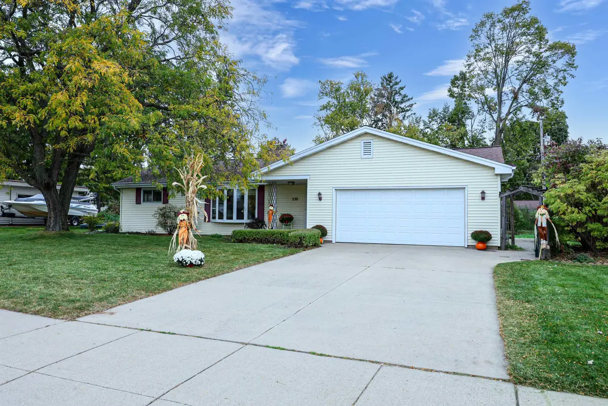 530 W Capitol Drive, Appleton, WI 54911-1029 - #1