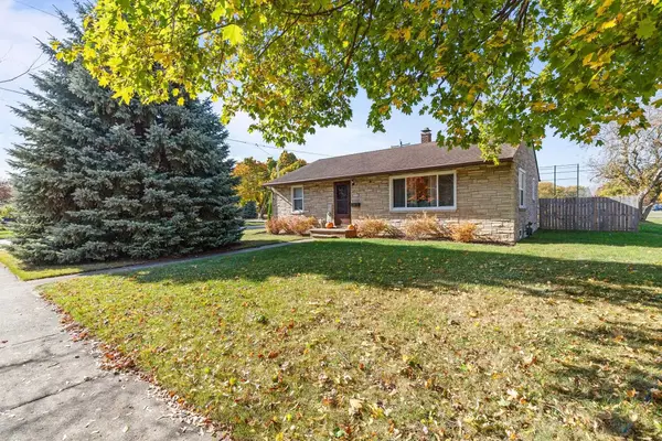 1503 Doemel Street, OSHKOSH, WI 54901