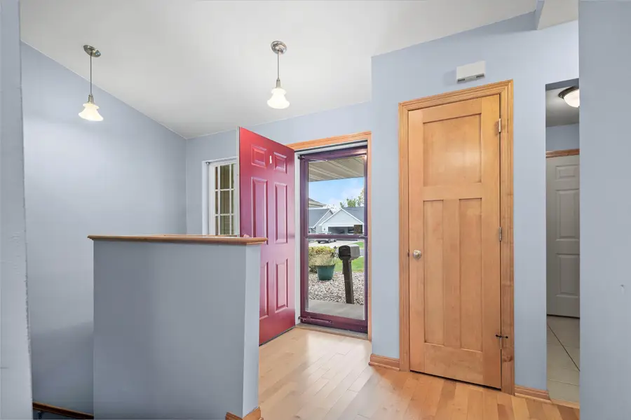 4502 W Trasino Way, Appleton, WI 54913-7955 - #2