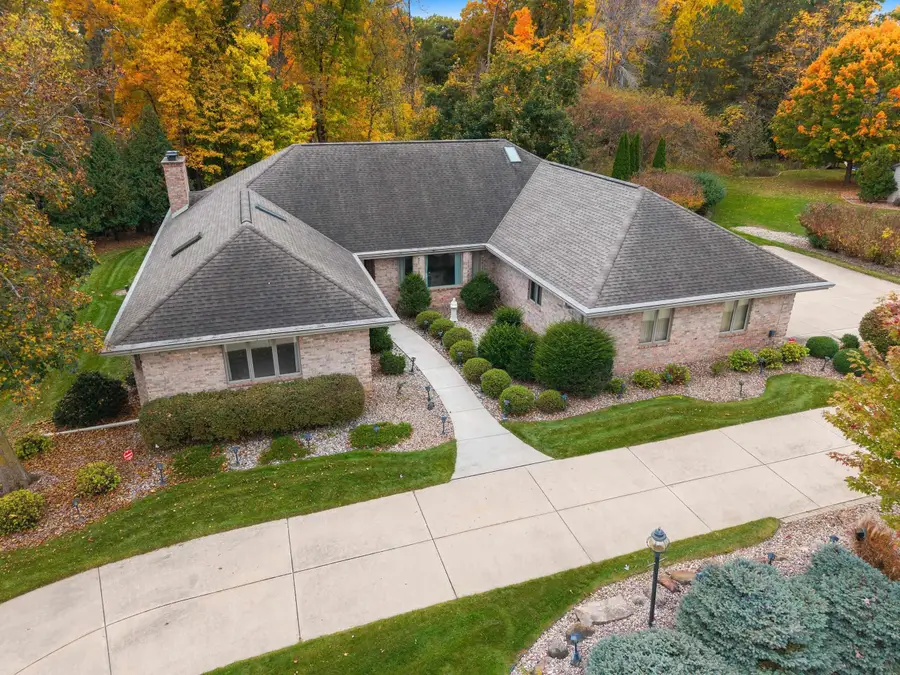 1461 Navajo Trail, Green Bay, WI 54313-9518 - #3