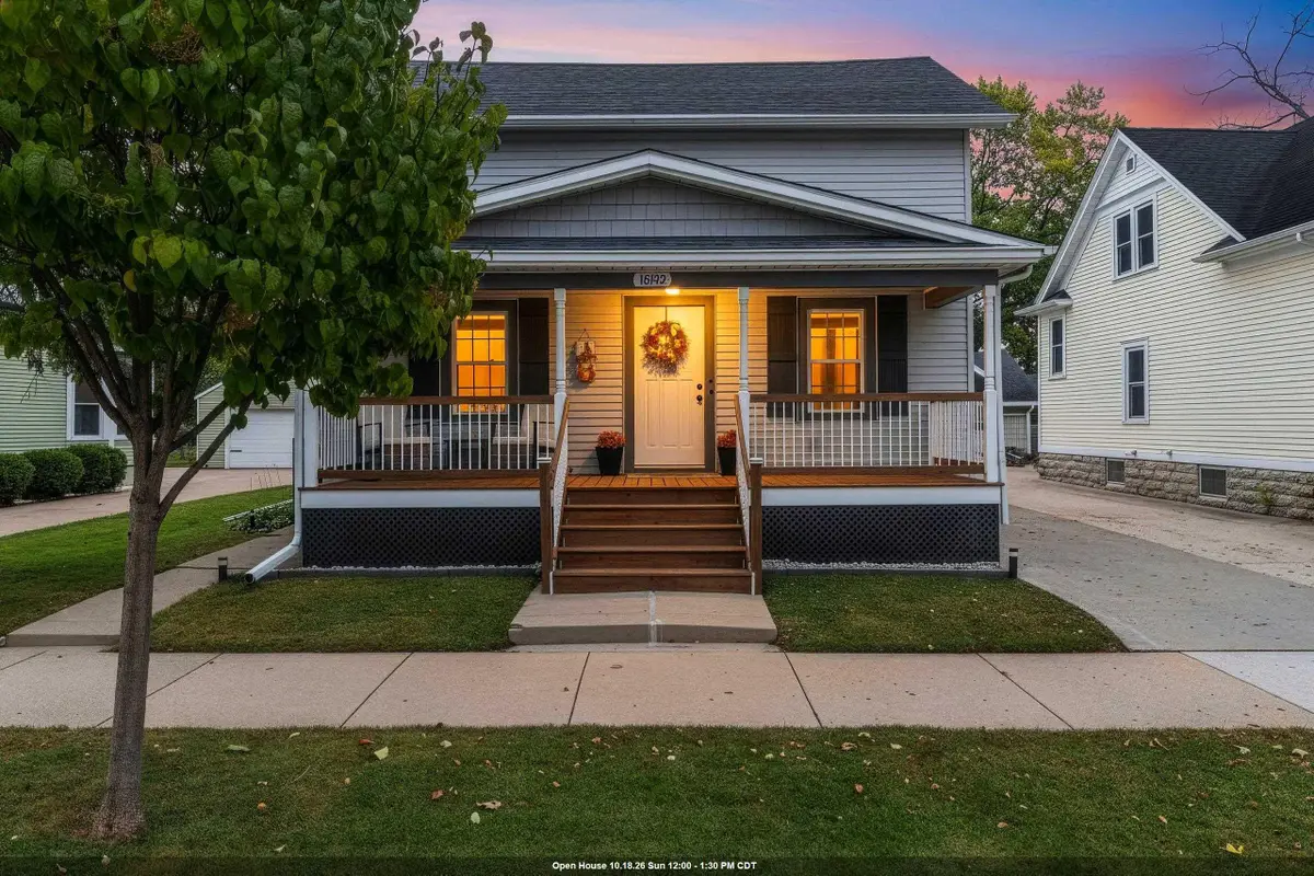 1652 Minnesota Street, Oshkosh, WI 54902-6812 - #1