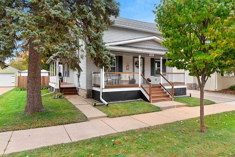 1652 Minnesota Street, Oshkosh, WI 54902-6812 - #3