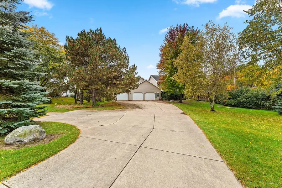 4245 S Sunburst Lane, New Franken, WI 54229-9568 - #2