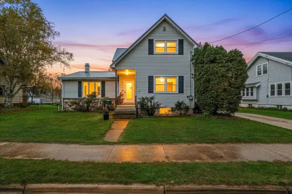 137 Dewey Street, BRILLION, WI 54110