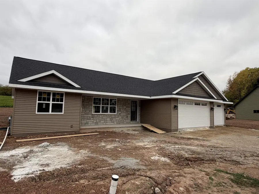 3376 Largo Ridge Court, Green Bay, WI 54311 - #2