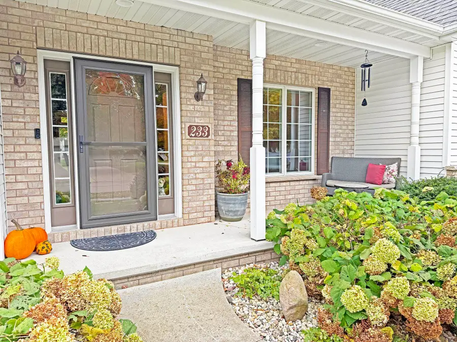 233 E Fernwood Lane, Appleton, WI 54913-7655 - #2