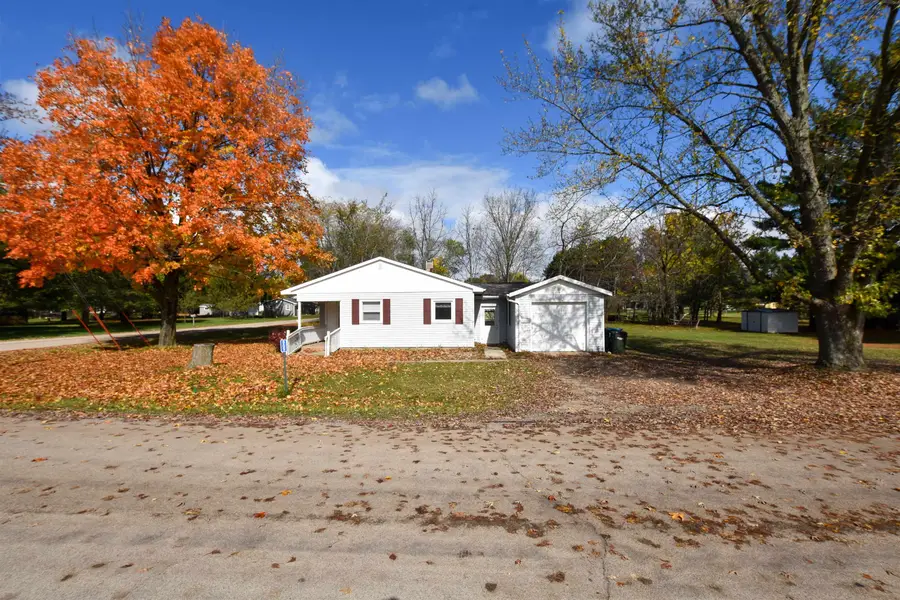 805 Carey Avenue, Wild Rose, WI 54984-6807 - #3