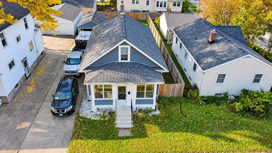 627 Vroman Street, Green Bay, WI 54303 - #3