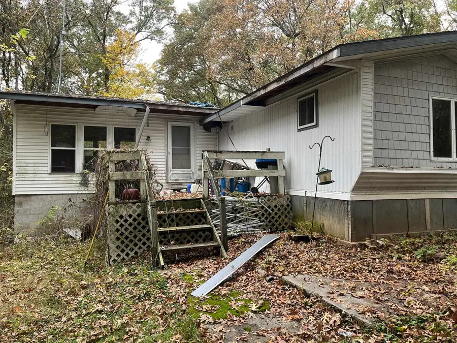 N2447 W Pine Circle, Redgranite, WI 54970 - #2
