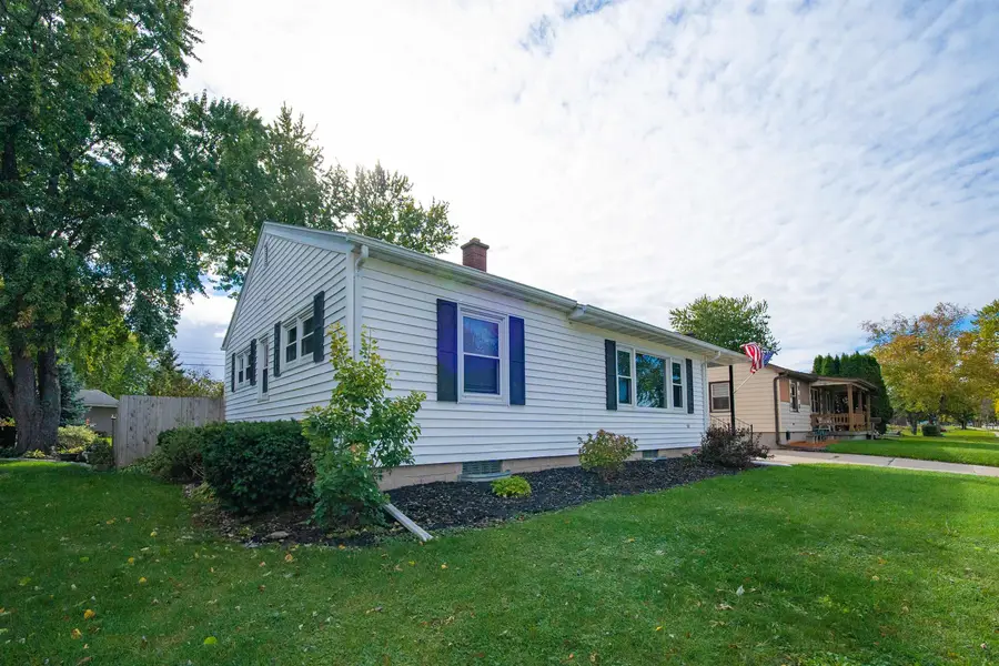 612 Western Avenue, Fond Du Lac, WI 54935 - #2