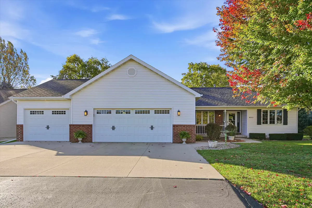 W2421 Hickory Park Drive, Appleton, WI 54915 - #1