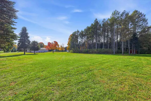 Sharon Rose Court #14, FREEDOM, WI 54913