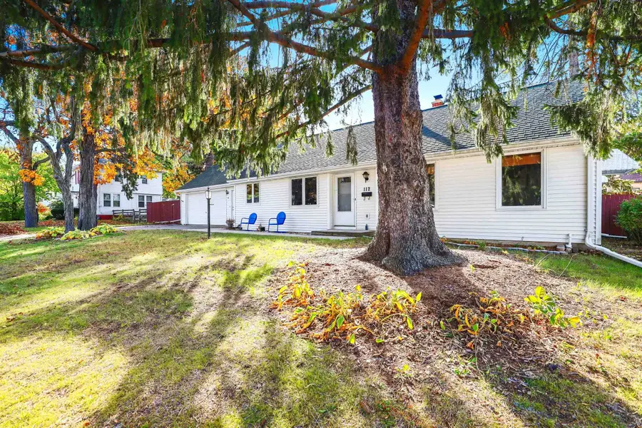 112 E Whitney Street, Green Bay, WI 54301-2952 - #2
