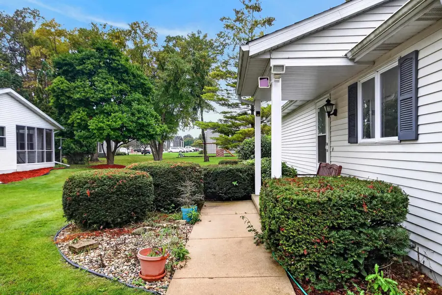 12 Linden Circle, Jefferson, WI 53549 - #3