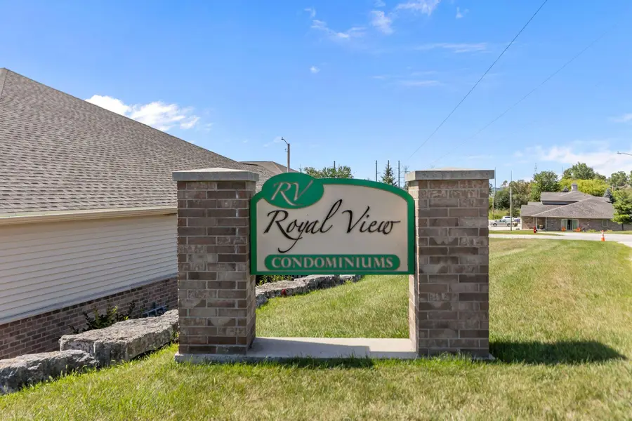 2157 Royal Crest Circle #1, Green Bay, WI 54311 - #2