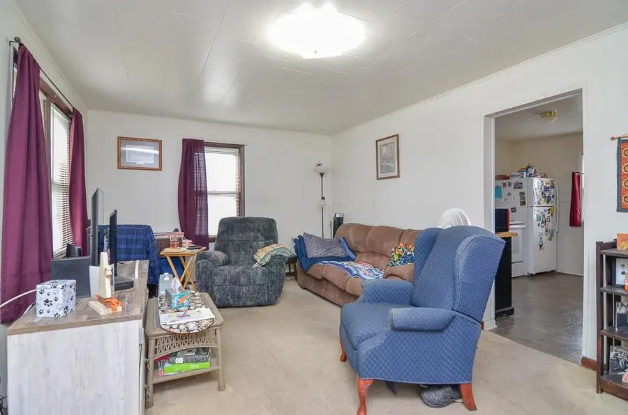 160 Gruenwald Avenue, Neenah, WI 54956-2211 - #2