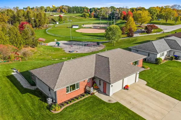 421 N Park Road, ALGOMA, WI 54201