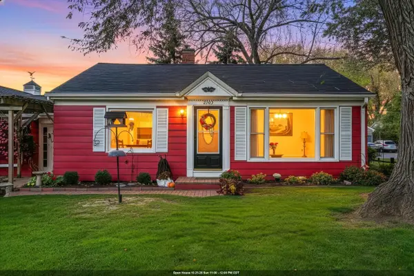 2103 East Shore Drive, GREEN BAY, WI 54302