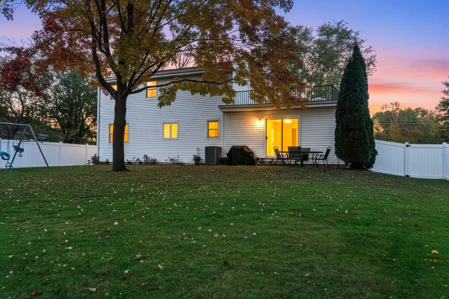3901 Delahaut Street, Green Bay, WI 54301-1042 - #2