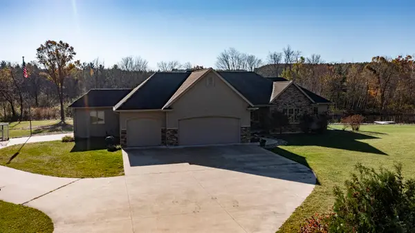 11079 Badger Drive, WAUPACA, WI 54981