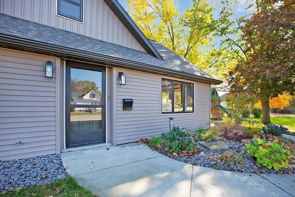 1410 Green Bay Road, Kaukauna, WI 54130-1228 - #1
