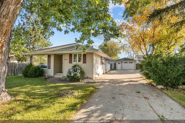 1508 Collins Street, NEENAH, WI 54956