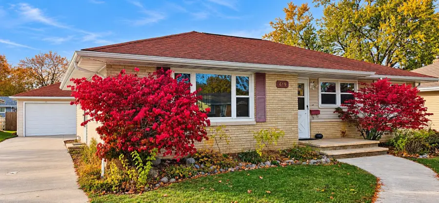 619 S Christine Street, Appleton, WI 54915-3520 - #2