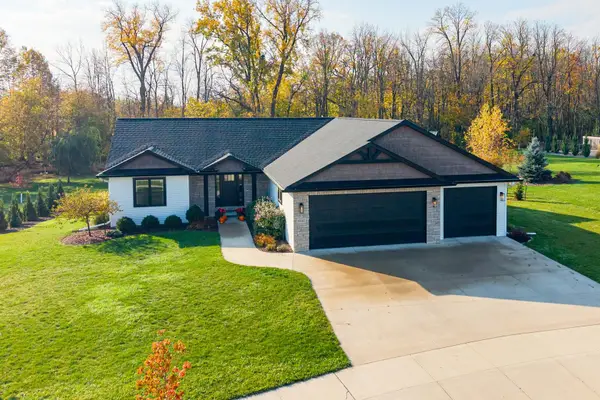 1532 Integrity Way, NEENAH, WI 54956