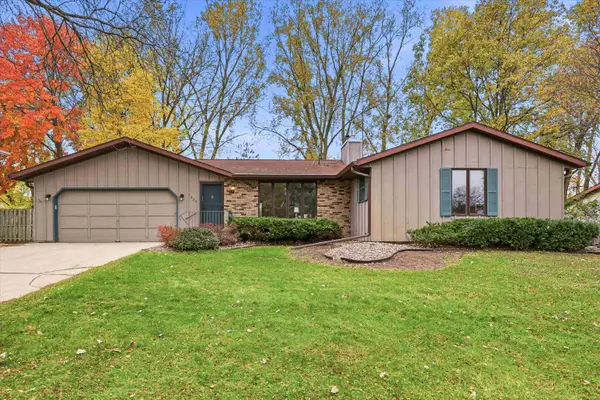 1320 Oasis Drive, GREEN BAY, WI 54313-1363