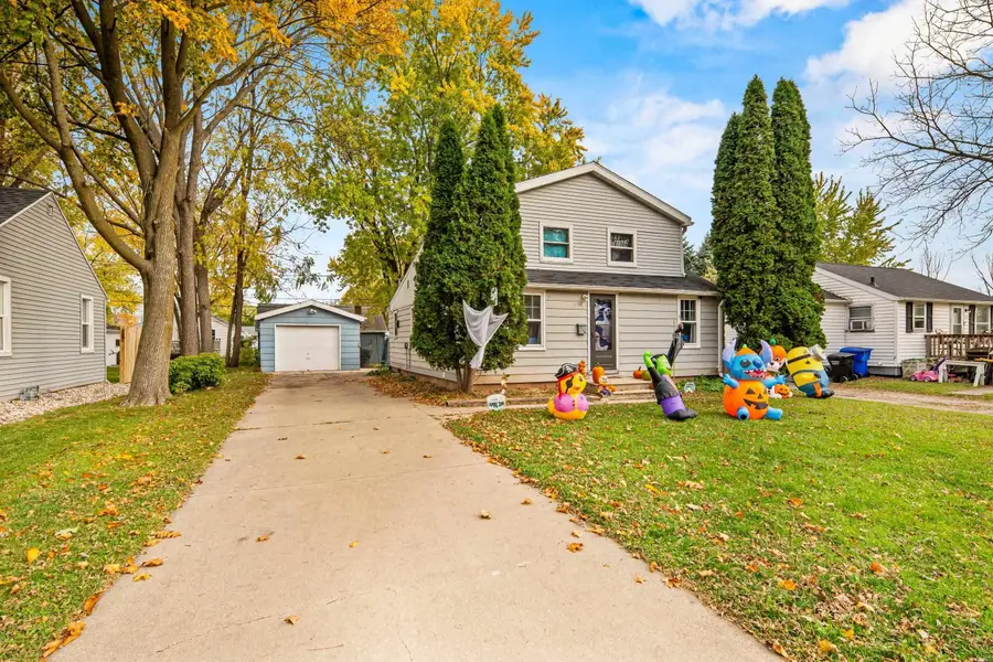 1708 N Wilmer Street, Appleton, WI 54911 - #3