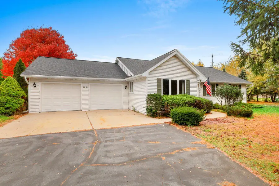 3240 Flintville Road, Green Bay, WI 54313-8208 - #2