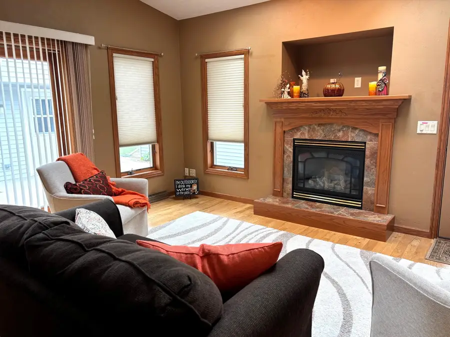 612 Walter Street, Kaukauna, WI 54130 - #3