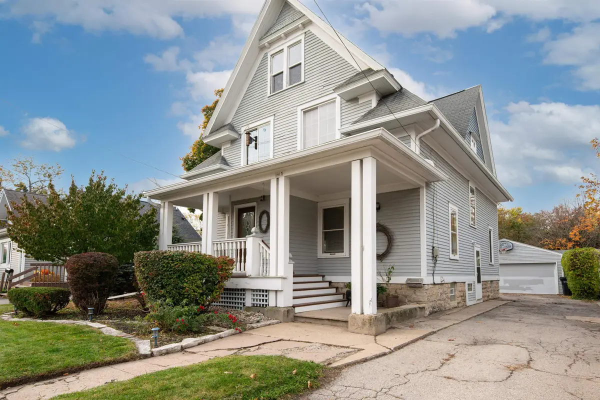 1413 Jackson Street, Oshkosh, WI 54901-2940 - #1