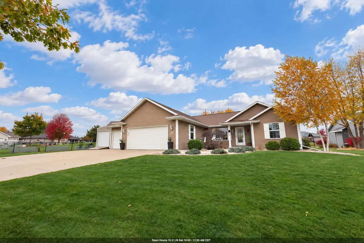 W6296 Elpaso Drive, Greenville, WI 54942 - #1
