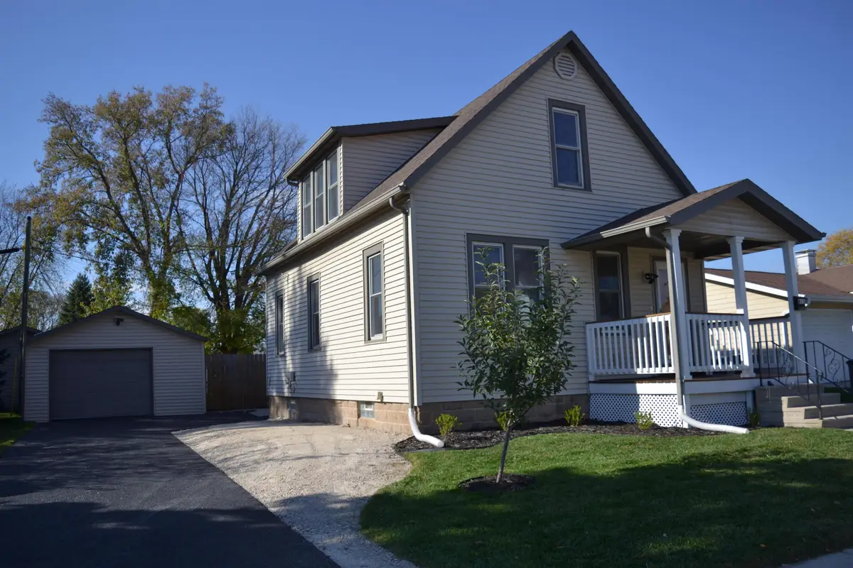 811 Minnesota Avenue, North Fond Du Lac, WI 54937 - #1