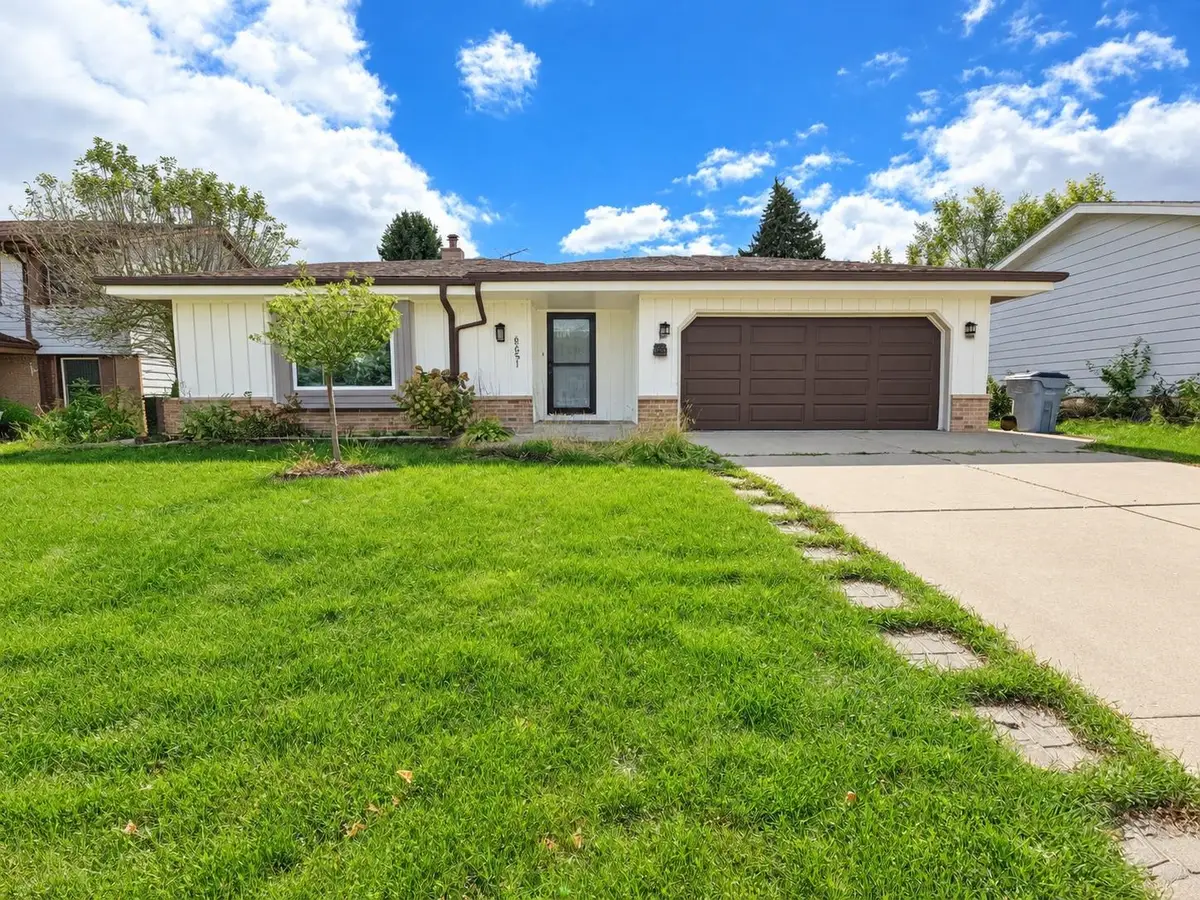 8651 W Greenbrook Drive, Milwaukee, WI 53224 - #1