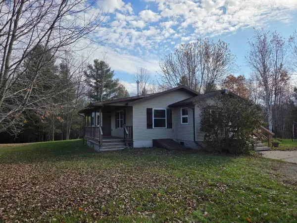 W5801 Town Hall Road, PESHTIGO, WI 54157
