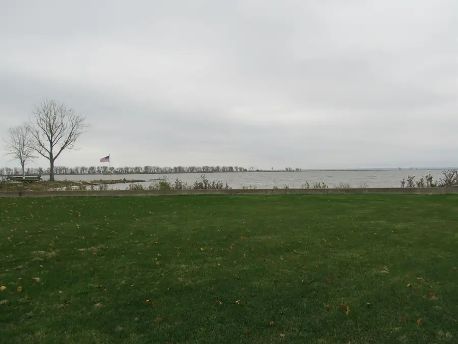 2382 Longtail Beach Lane, Suamico, WI 54173-8060 - #2