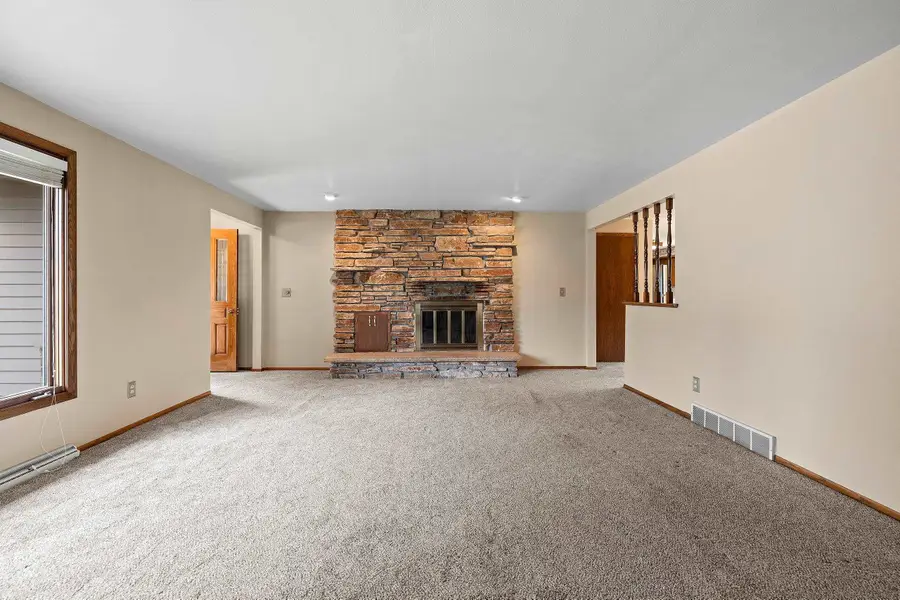 906 Rosehill Road, Kaukauna, WI 54130-3620 - #2