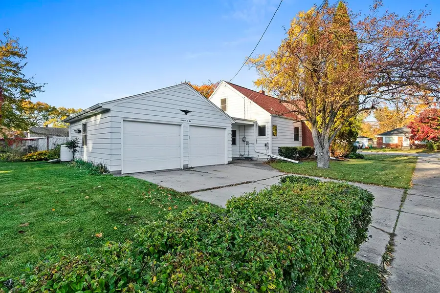 1602 Crooks Street, Green Bay, WI 54302 - #2