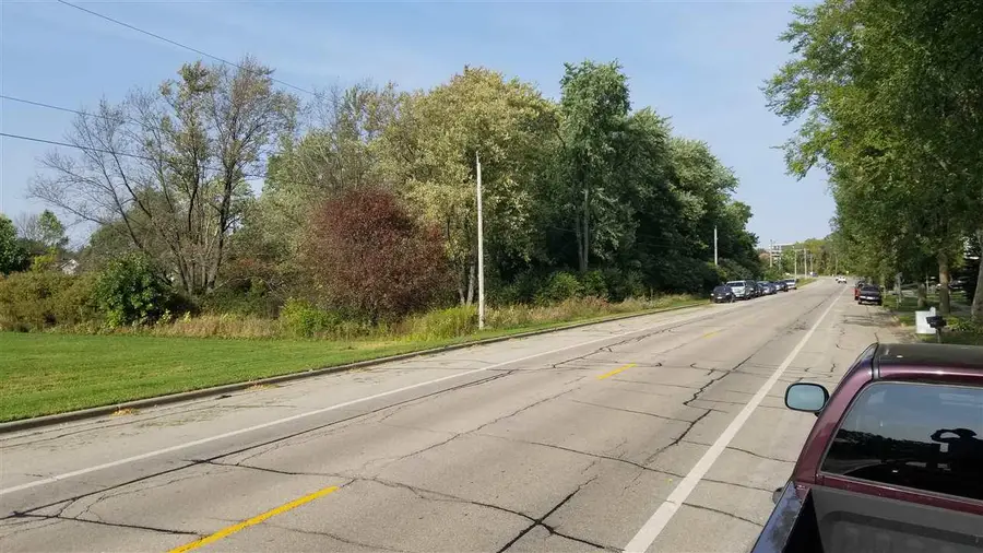 3714 Portage Road, Madison, WI 53704 - Image #2