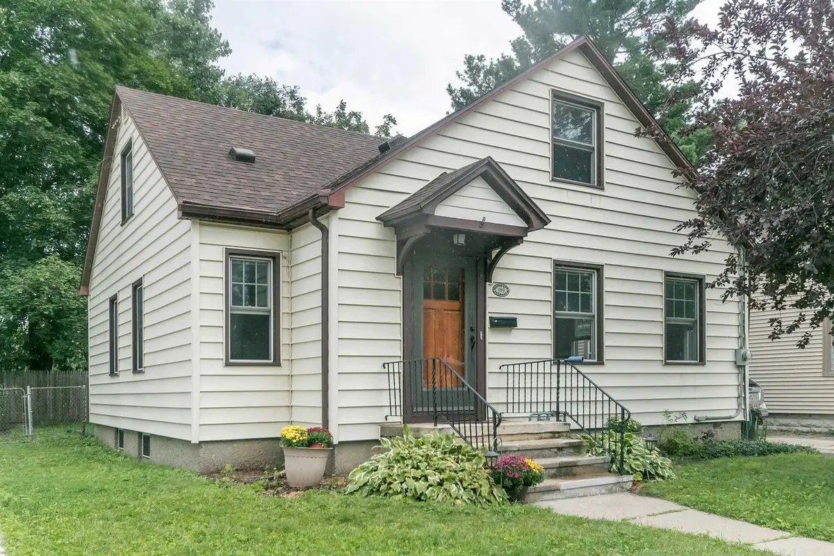 919 O'Sheridan St, Whitewater, WI 53715 - Image #1
