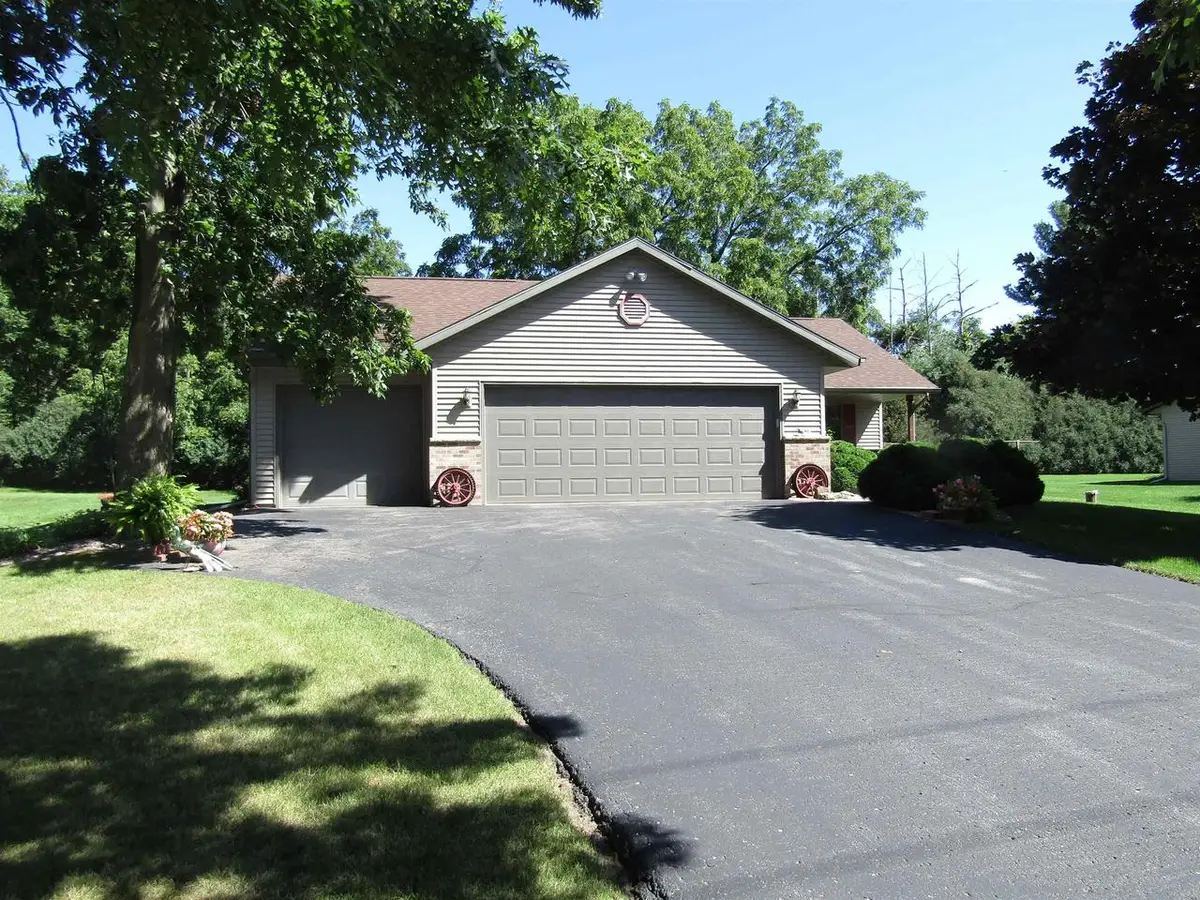 1800 N County Road F, Janesville, WI 53545 - #1