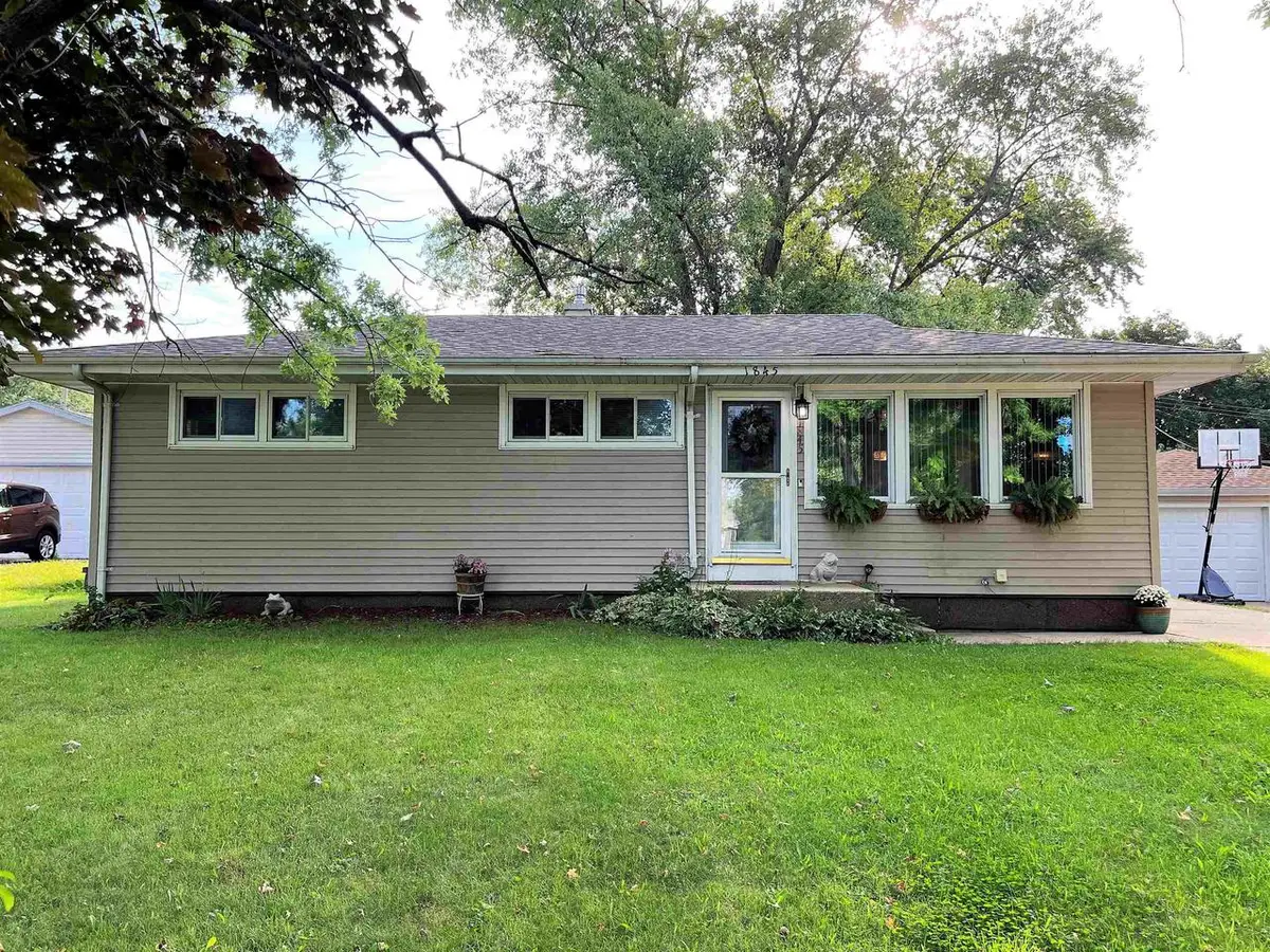 1845 McKinley Ave, Beloit, WI 53511 - #1