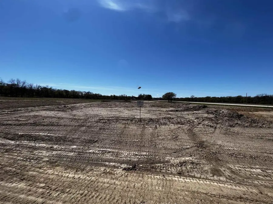 L18 S Forest View Drive, Beloit, WI 53511 - Image #2